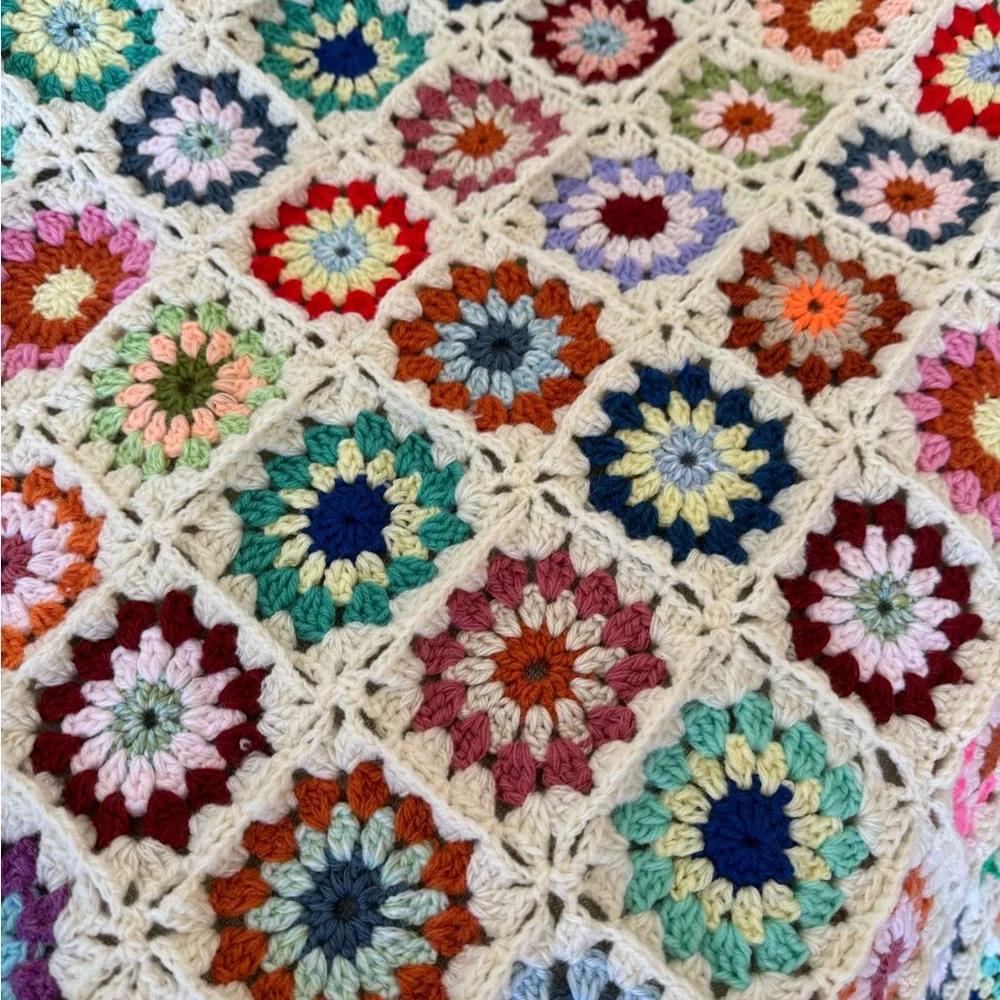 Granny square flower Blanket throw afghan 87” x 87”